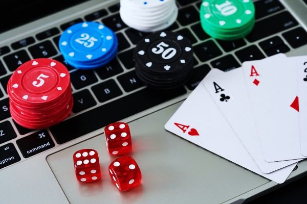 Filipino player celebrating a win on 48 ph sports betting platform
